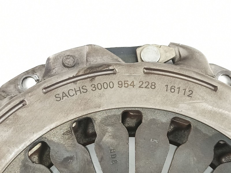 Recambio de embrague normal para hyundai getz 1.5 d referencia OEM IAM 2320027510 4130028800 4110028800