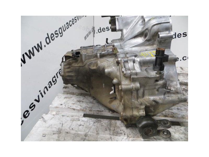 Recambio de cambio 5v (td/tdi ) : nissan primera : 2.0 td -cd20turbo (89,76cv)5p [1998] para nissan primera 2.0 td -cd20turbo (8