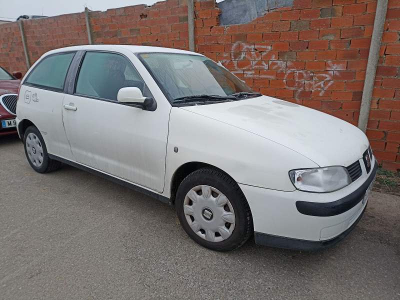 seat ibiza (6k1) del año 2001