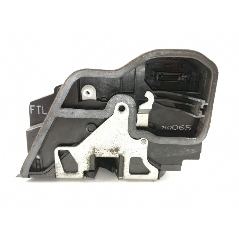 Recambio de cerradura puerta delantera izquierda para bmw serie 5 berlina (e60) 2.5 24v turbodiesel cat referencia OEM IAM 71670