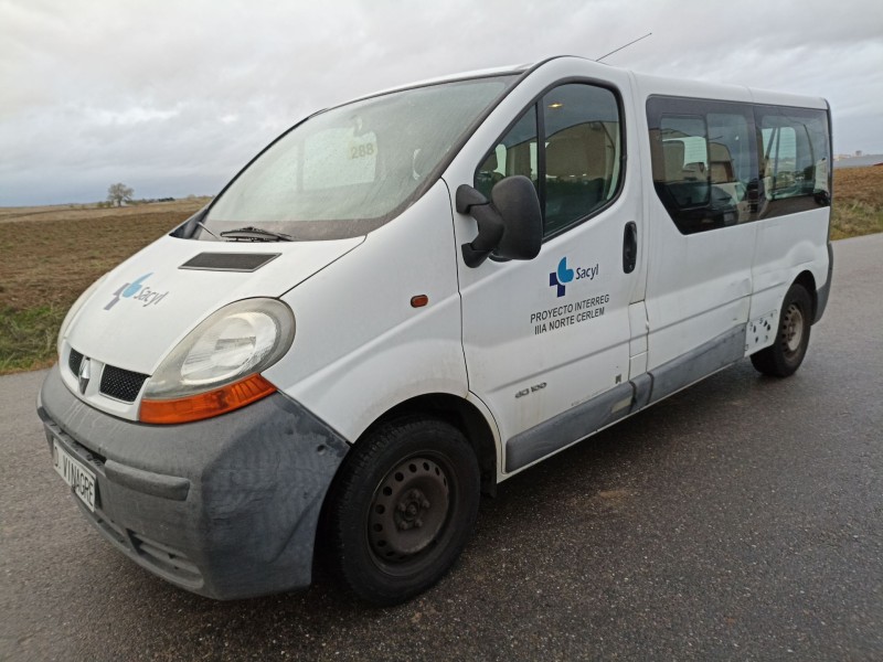 renault trafic combi (ab 4.01) del año 2001