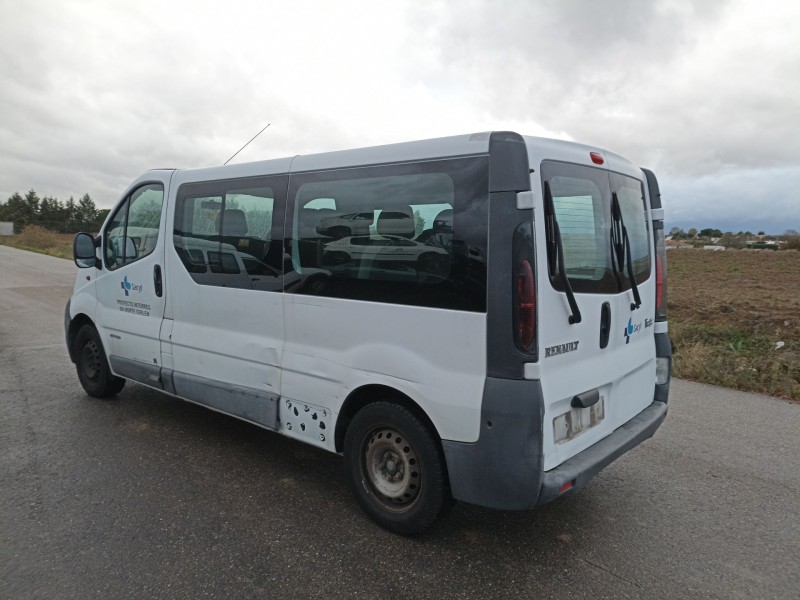 renault trafic combi (ab 4.01) del año 2001