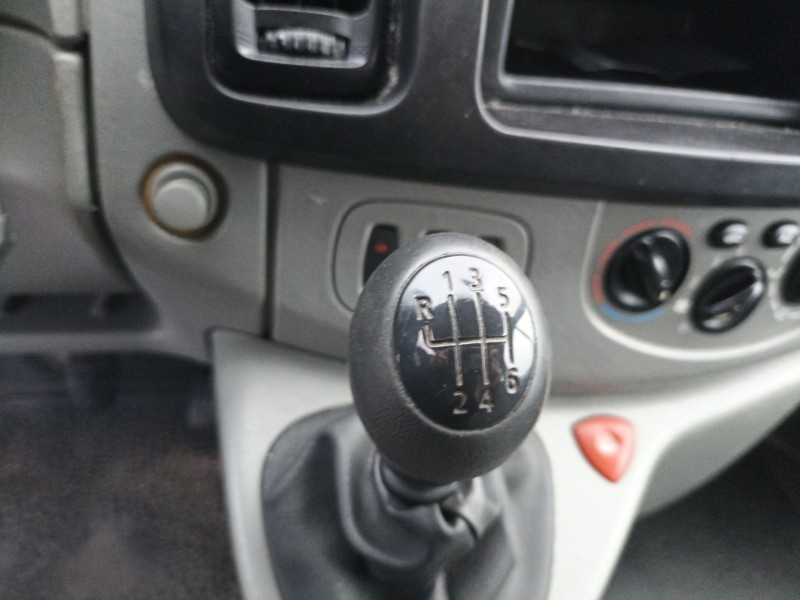 renault trafic combi (ab 4.01) del año 2001