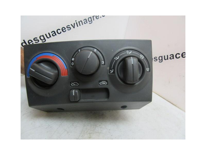 Recambio de mandos calefaccion : fiat punto : 1.1 g -176b2.000 (54,40cv) [1995] para fiat punto 1.1 g -176b2.000 referencia OEM 