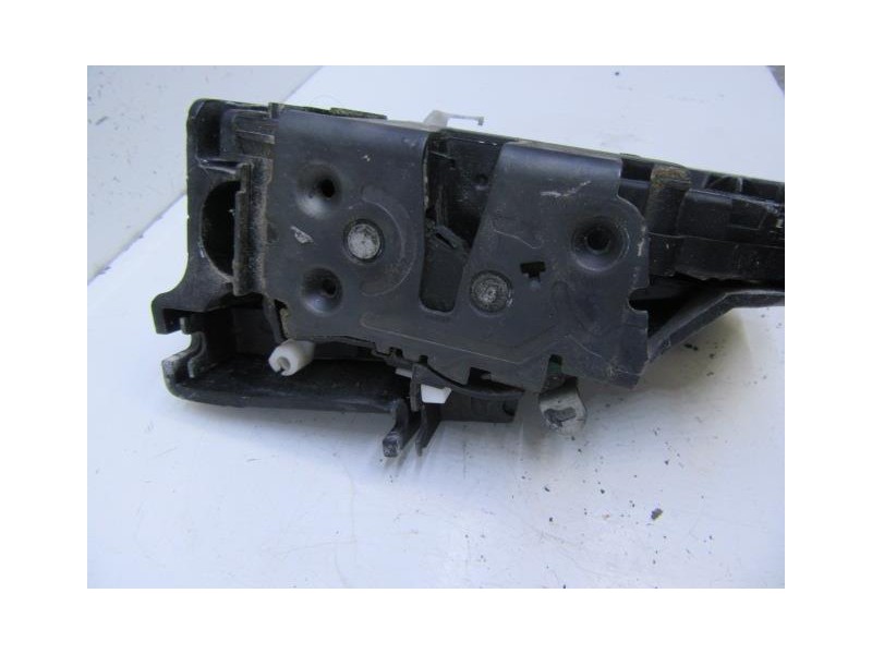Recambio de cerradura pta. del. izq. : volvo s40 : 2.0 td (135,96cv) [2005] para volvo s40 2.0 td referencia OEM IAM 30699440  