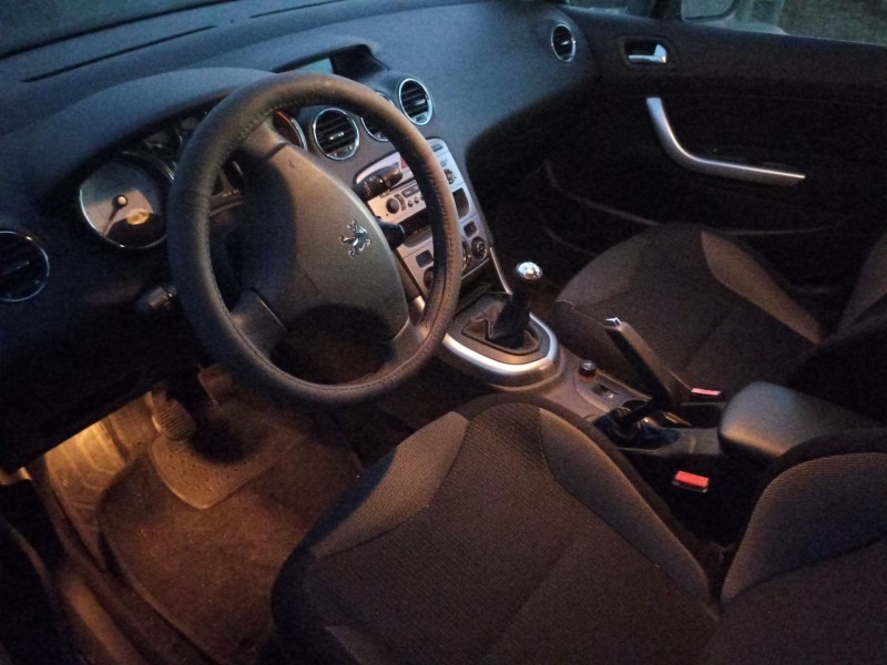 peugeot 308 del año 2007