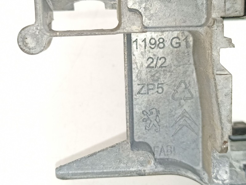 Recambio de manilla delantera izquierda para peugeot 308 1.6hdi 9h05 112cv 6velocidades referencia OEM IAM 910958 9101GF 