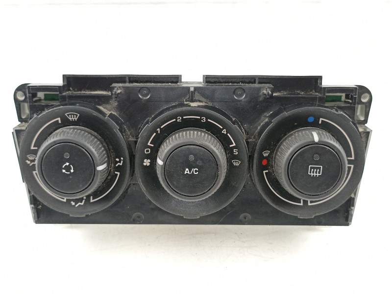 Recambio de mandos calefaccion aire para peugeot 308 1.6hdi 9h05 112cv 6velocidades referencia OEM IAM 6452G1 69947013 
