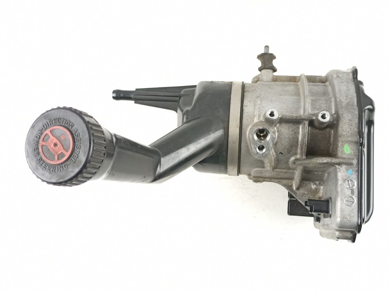 Recambio de bomba direccion para peugeot 308 1.6hdi 9h05 112cv 6velocidades referencia OEM IAM 9670700380 A0021549 