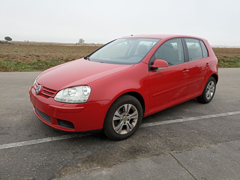 volkswagen golf v berlina (1k1) del año 2003
