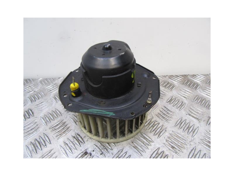 Recambio de motor calefaccion : volvo 360 : 2.0 g (115,57cv) [1988] para volvo 360 2.0 g referencia OEM IAM 504868083R0087  