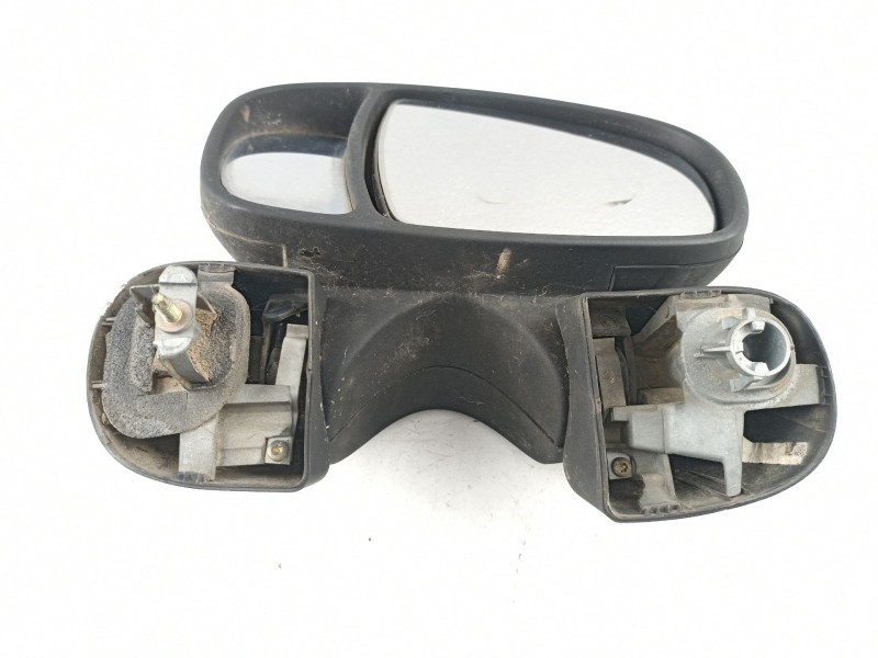 Recambio de retrovisor izquierdo para renault trafic 1.9 dci referencia OEM IAM 7701473241  
