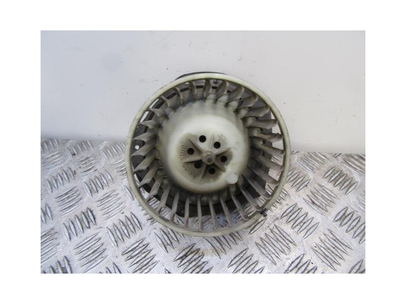 Recambio de motor calefaccion : volvo 360 : 2.0 g (115,57cv) [1988] para volvo 360 2.0 g referencia OEM IAM 504868083R0087  