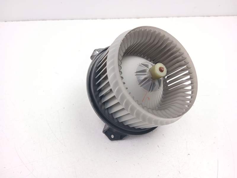 Recambio de motor calefaccion para toyota auris (_e15_) 2.2 d (ade157_, ade151_) referencia OEM IAM 8710302150 AV2727008103 
