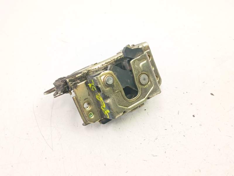 Recambio de cerradura puerta trasera derecha para daewoo aranos 2.0 referencia OEM IAM 90159255  