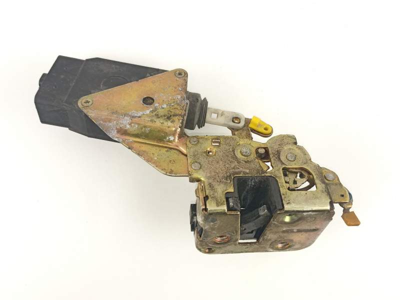 Recambio de cerradura puerta trasera derecha para volvo s40 berlina 1.9 turbodiesel referencia OEM IAM 30850811  