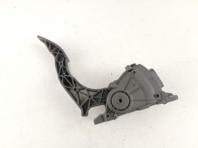 Recambio de servofreno para nissan x-trail (t32) g11 1.7 turbo diesel r9n referencia OEM IAM 460077FV0B 0204J01472 0265005329
