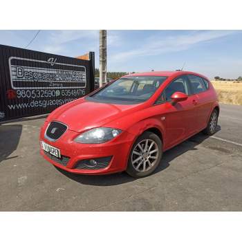 SEAT LEON (1P1)