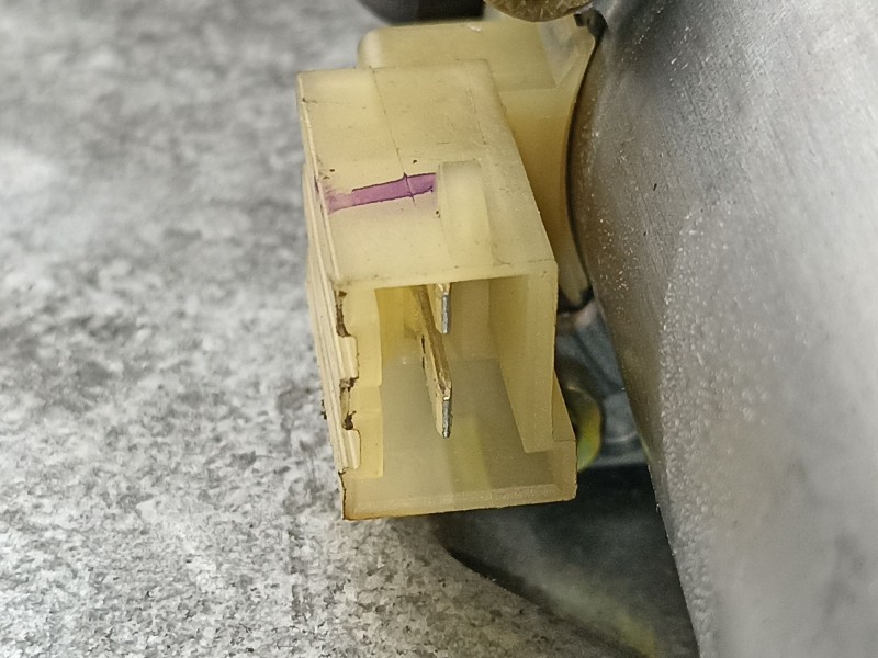 Recambio de elevalunas delantero derecho para volvo s70 2.5 d referencia OEM IAM 9152724 100575864 