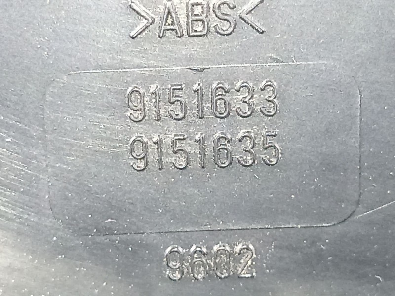 Recambio de piloto porton izquierdo para volvo s70 2.5 d referencia OEM IAM 9151633 9151635 9157008