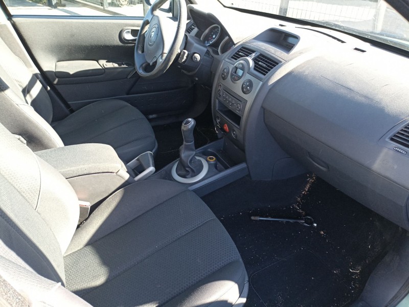 renault megane del año 2004