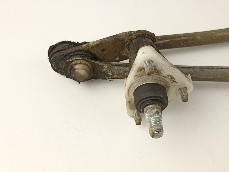 Recambio de motor limpia delantero para isuzu pick up 3.0 td referencia OEM IAM 8980576220  