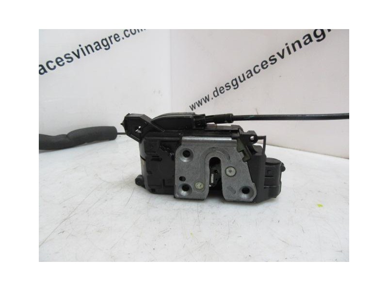 Recambio de cerradura pta. tras. izq. : renault scenic : 1.5 dci /k9k g8 (106,05cv) [2009] para renault scenic 1.5 dci /k9k g8 r