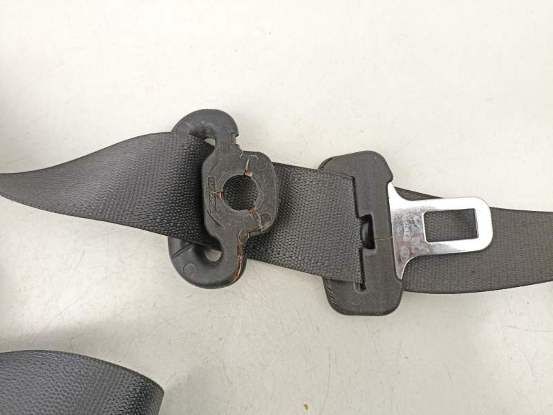 Recambio de cerradura puerta trasera izquierda para isuzu pick up 3.0 td referencia OEM IAM 8980121970  