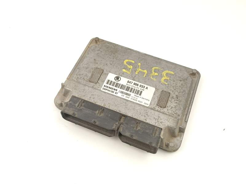 Recambio de centralita para skoda fabia 1.4 /a7z referencia OEM IAM 047906033A 5WP4419307 