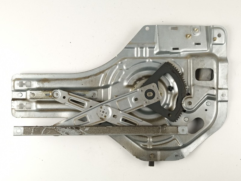 Recambio de elevalunas trasero derecho para hyundai tucson (jm) 2.0 crdi referencia OEM IAM 834802E010  