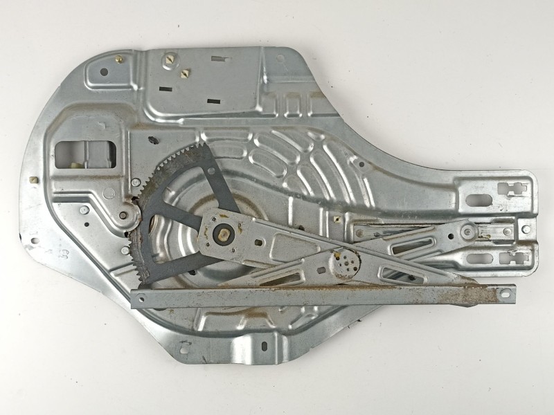 Recambio de elevalunas delantero izquierdo para hyundai tucson (jm) 2.0 crdi referencia OEM IAM 824702E010  