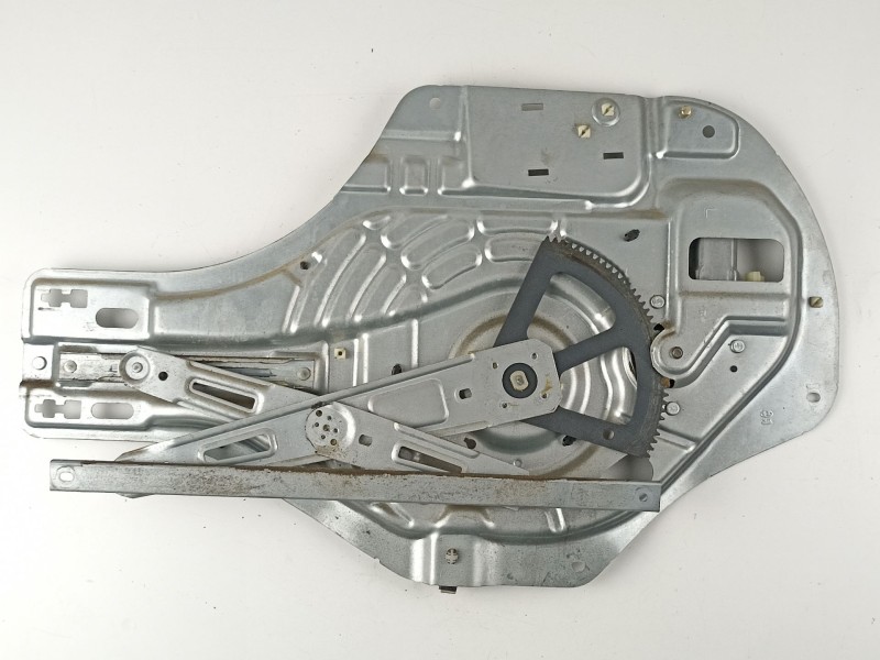 Recambio de elevalunas delantero derecho para hyundai tucson (jm) 2.0 crdi referencia OEM IAM 824802E010  