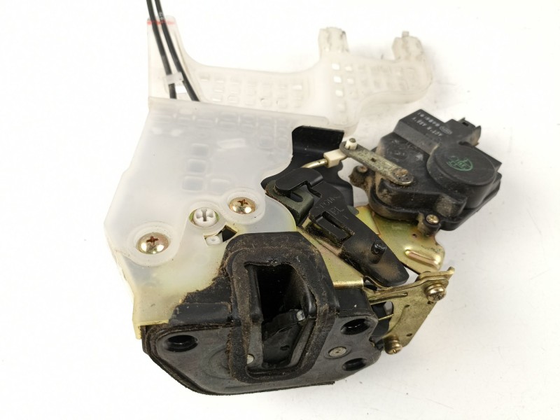 Recambio de cerradura puerta trasera izquierda para hyundai tucson (jm) 2.0 crdi referencia OEM IAM 814102E010  