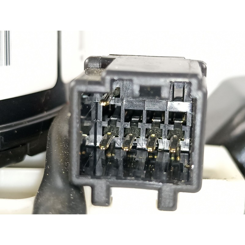 Recambio de mando luces y limpias para hyundai tucson (jm) 2.0 crdi referencia OEM IAM 934502E145 934902E001 202003395