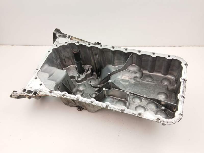 Recambio de carter aceite para mercedes-benz clase c (w203) c 220 cdi (203.006) referencia OEM IAM A6460141402  