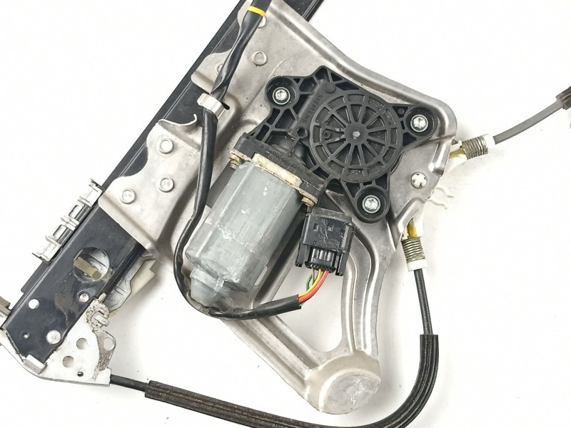 Recambio de elevalunas delantero derecho para mercedes-benz mercedes benz s320 s320 n026 3.2 cdi referencia OEM IAM A2207200446 