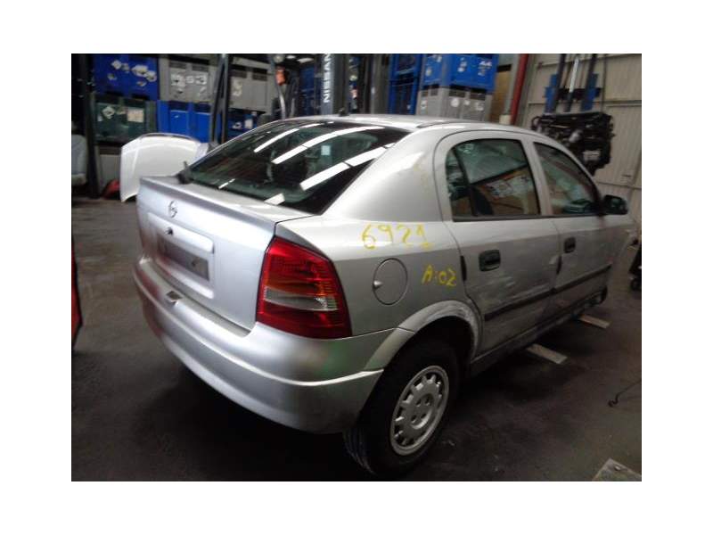 opel astra g hatchback (t98) del año 2002
