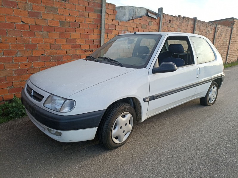 citroen saxo del año 1996