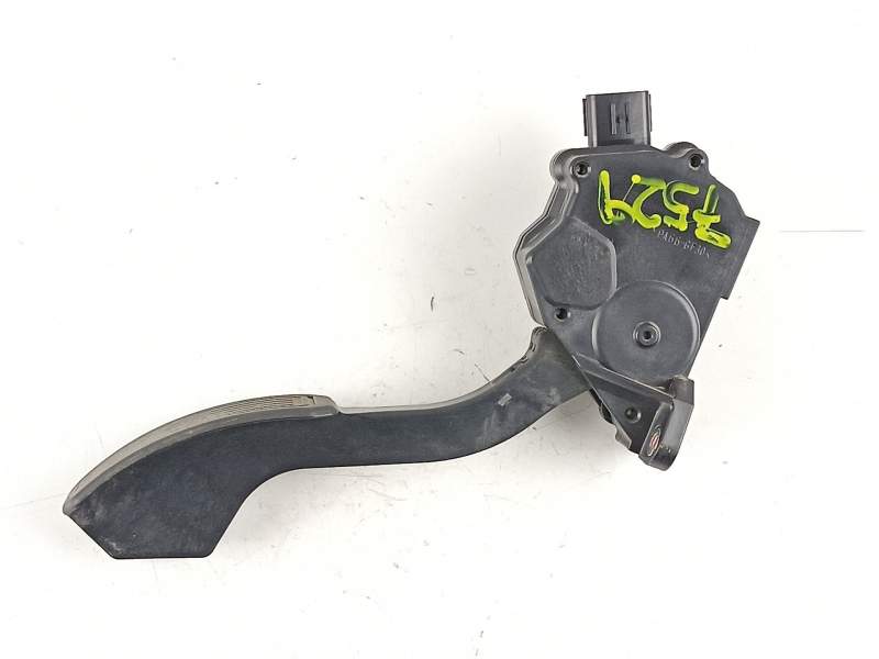 Recambio de potenciometro aceleracion para toyota prius zvw30 prius advance referencia OEM IAM 7811012010 1988007310 07N09E00180