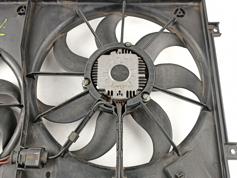 Recambio de electroventilador para volkswagen golf v 1.9 tdi bxe - 1k - 5v referencia OEM IAM 1K0121207T  
