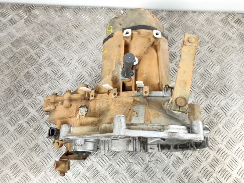 Recambio de caja cambios 5v turbo diesel para tata indigo 1.4 d referencia OEM IAM 211T7P  