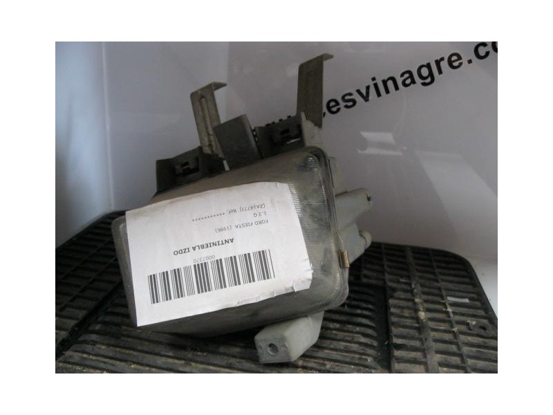 Recambio de antiniebla izdo : ford fiesta : 1.3 g/j4c (59,84cv) [1996] para ford fiesta 1.3 g/j4c referencia OEM IAM BLANCO  