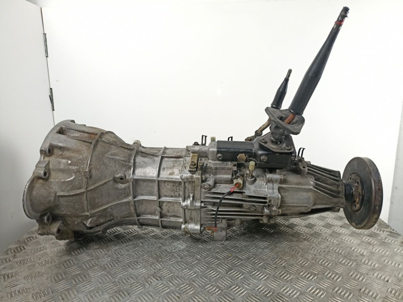 Recambio de caja cambios 5v turbo diesel para opel monterey 3.1 turbodiesel referencia OEM IAM 39233608  