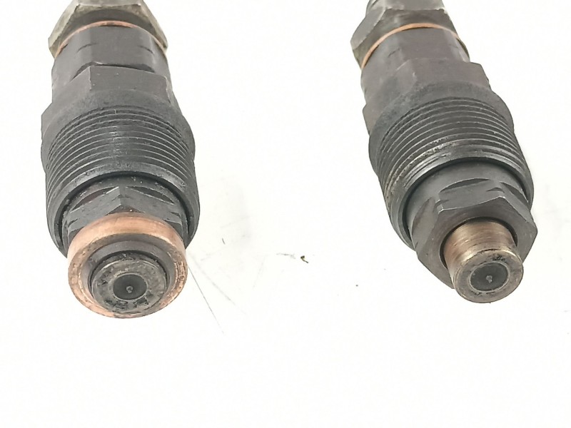 Recambio de inyectores ( juego ) para opel monterey 3.1 turbodiesel referencia OEM IAM 8970214741  