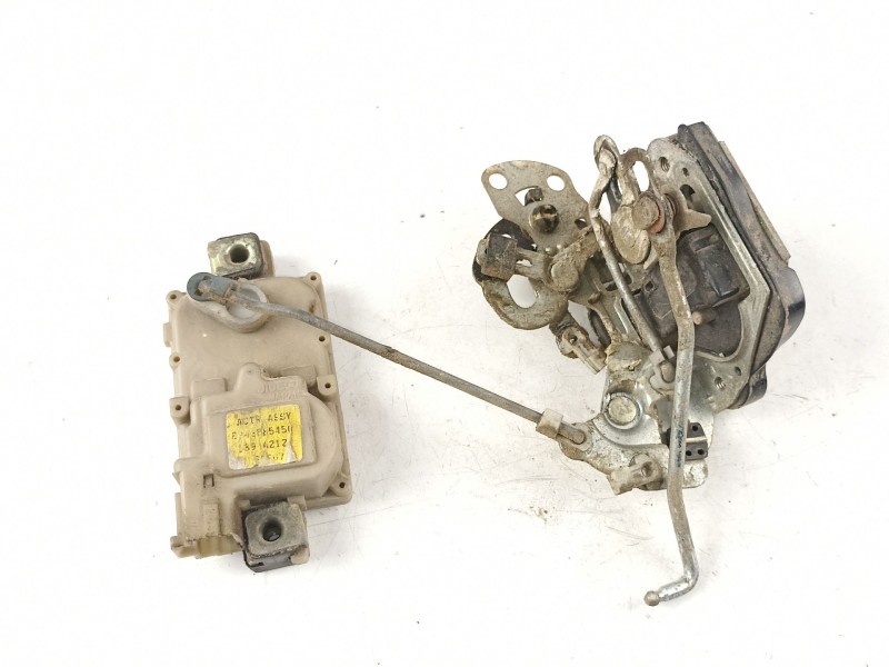 Recambio de cerradura puerta trasera derecha para opel monterey 3.1 turbodiesel referencia OEM IAM 8943585393  