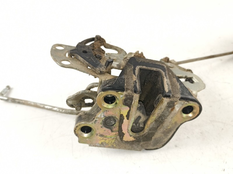 Recambio de cerradura puerta trasera derecha para opel monterey 3.1 turbodiesel referencia OEM IAM 8943585393  