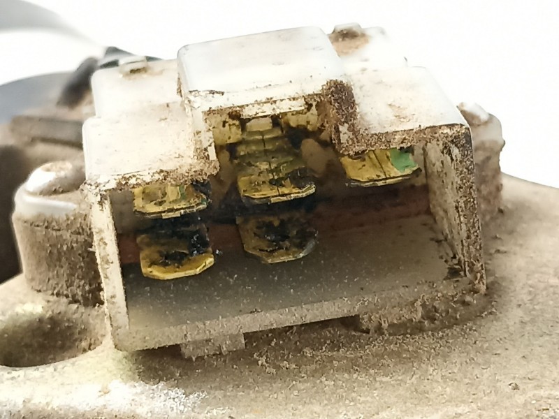 Recambio de motor limpia delantero para opel monterey 3.1 turbodiesel referencia OEM IAM 8978081120 TT3302224MA 