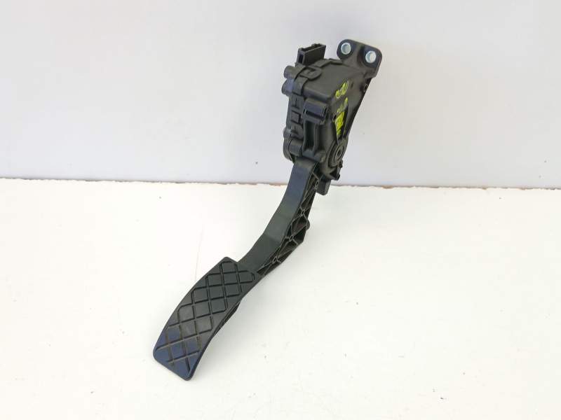 Recambio de potenciometro aceleracion para skoda fabia ii (542) 1.6 tdi referencia OEM IAM 6Q1721503M 6PV00849631 