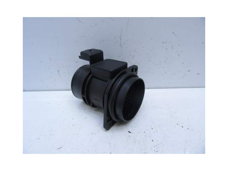 Recambio de caudalimetro para renault megane ii sedán (lm0/1_) 1.9 dci referencia OEM IAM 7700104426  