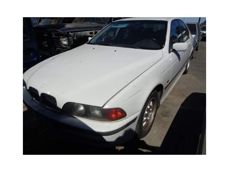 bmw 5 (e39) del año 1996